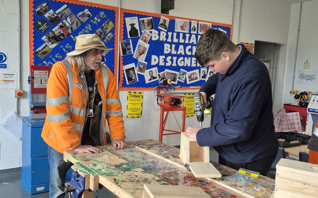 Bird Box Making with Peter Lancashire from Balfour Beatty Vinci (HS2)